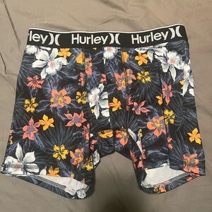 Hurley boxers medium